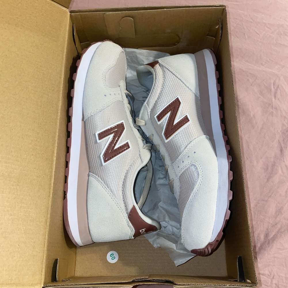 Women’s New Balance Shoes